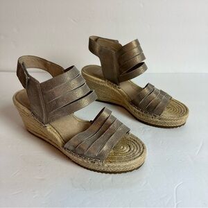 Eileen Fisher Espadrille Wedge Sandals Women's Size 8.5 Pewter Leather Metallic